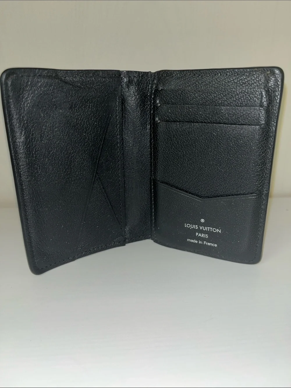 Louis Vuitton compact louis